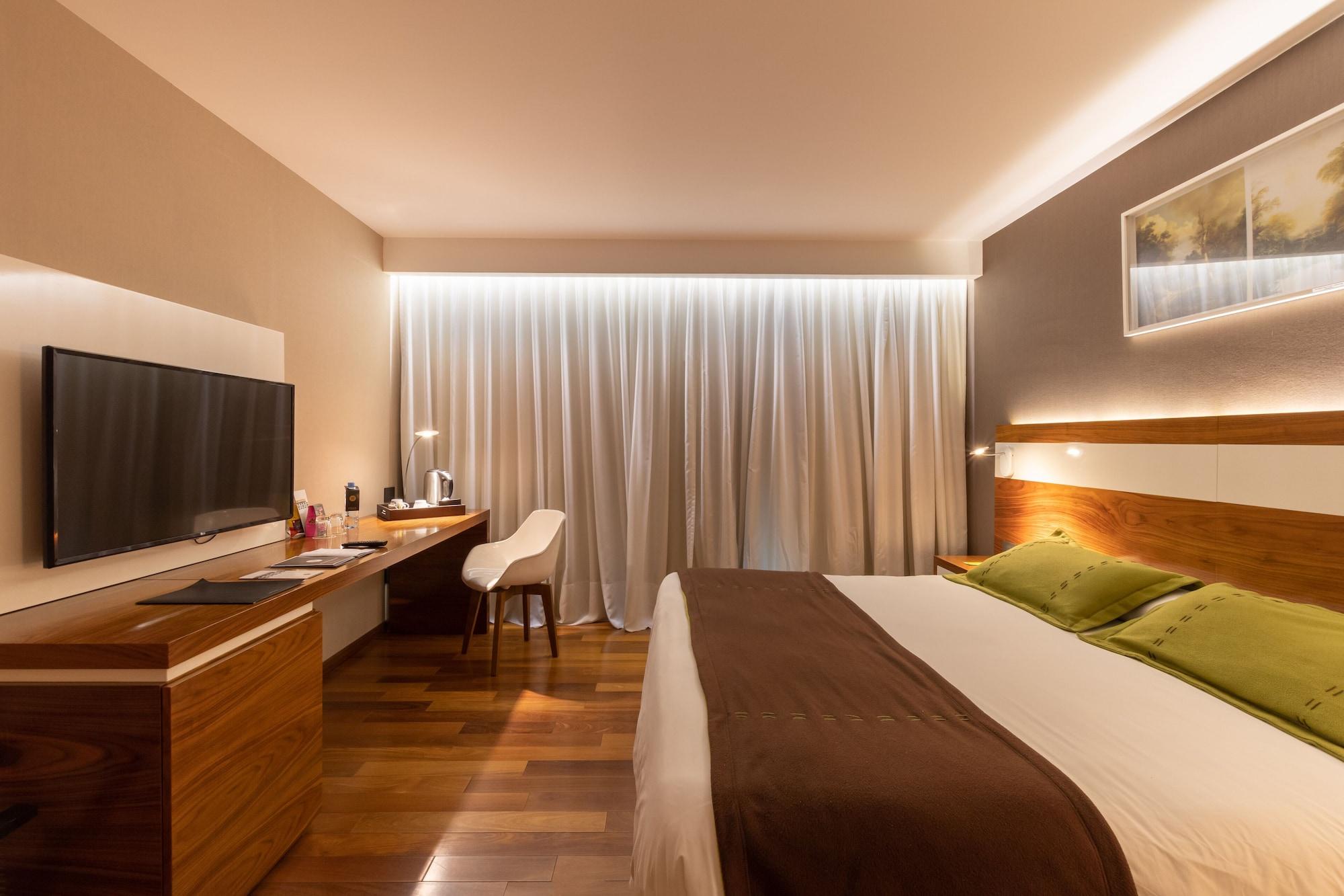 Yrigoyen 111 Hotel Κόρδοβα Εξωτερικό φωτογραφία
