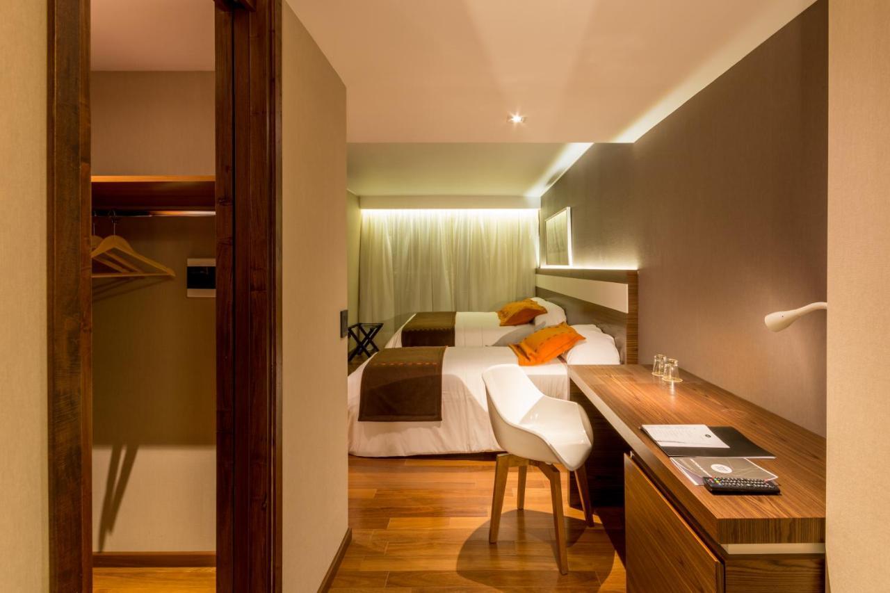 Yrigoyen 111 Hotel Κόρδοβα Εξωτερικό φωτογραφία
